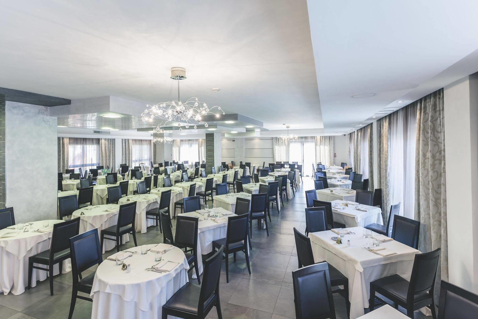 Hotel Principe Residence Vasto Exterior photo