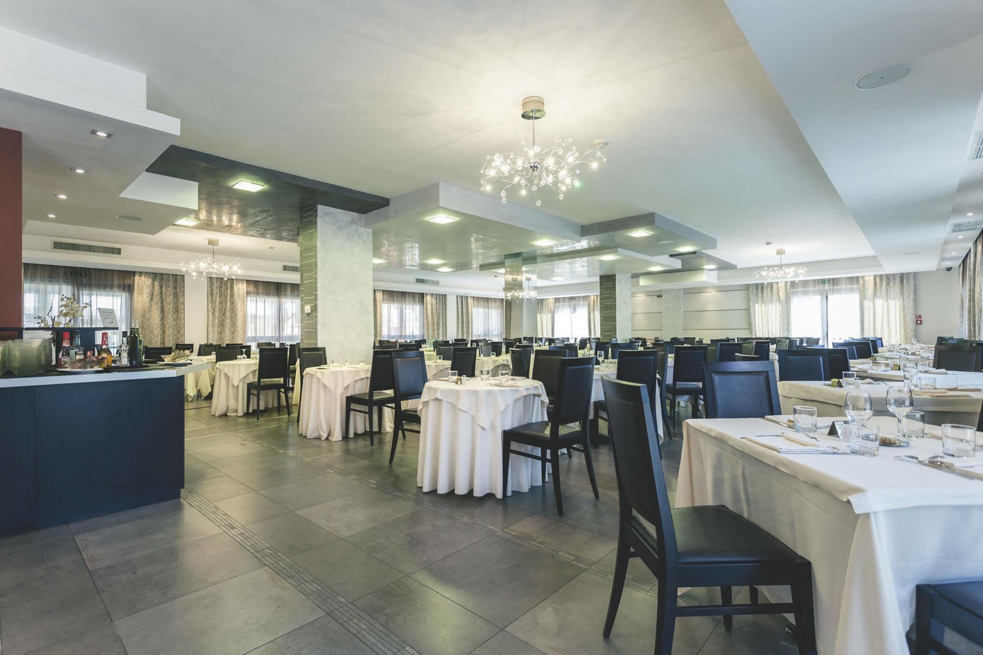 Hotel Principe Residence Vasto Exterior photo