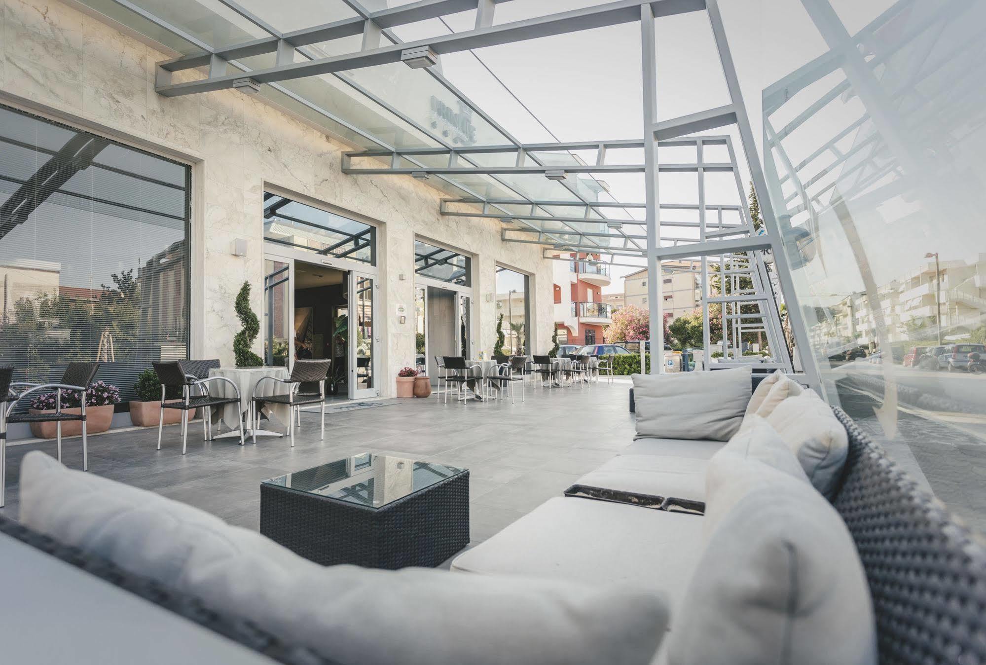 Hotel Principe Residence Vasto Exterior photo
